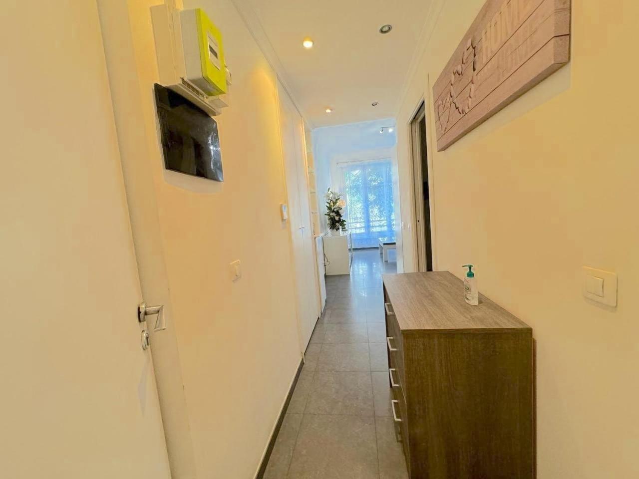 Appartement 2 Pieces 600m 1km De La Gare Nice